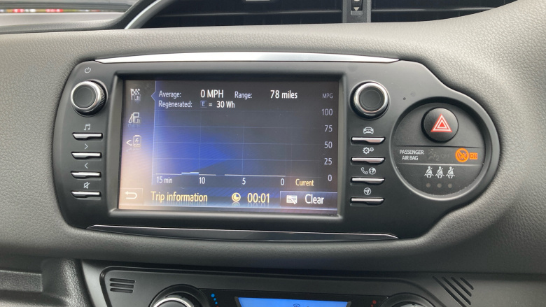 Toyota Yaris 1.5 Hybrid Icon Tech 5dr CVT Hybrid Hatchback